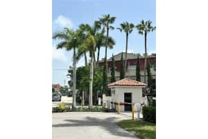8600 Sw 67th Ave 908, Pinecrest