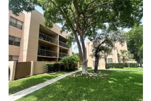 10975 SW 107th St APT 204, Miami, FL 33176, Sold 09/20/24