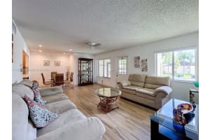 421 Pine Glen Ln, Greenacres, FL 33463, Sold 09/19/24