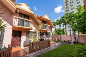 1049 SW 2nd St #1049, Miami, FL 33130, Sold 03/14/25