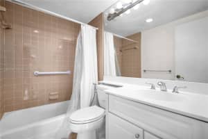 888 Intracoastal Dr, Fort Lauderdale, FL 33304, Sold 09/11/24