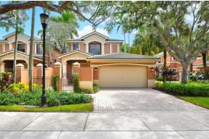 2847 Kinsington Cir, Weston, FL 33332, Sold 09/24/24
