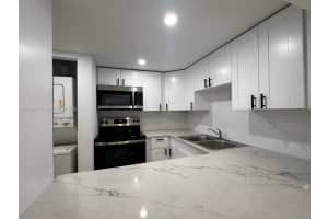 10090 NW 80th Ct, Hialeah, FL 33016, Sold 10/30/24