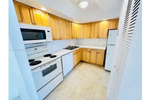 405 Executive Center Dr, West Palm Beach, FL 33401, Sold 09/18/24