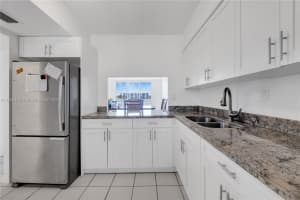 1140 NE 191st St d24, Miami, FL 33179, - MLS#A11629189