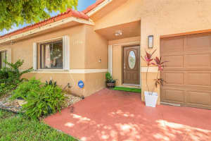 15986 SW 109th St, Miami, FL 33196, Sold 10/31/24