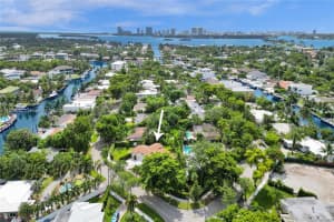2000 N Hibiscus Dr, North Miami, FL 33181, Sold 03/09/25