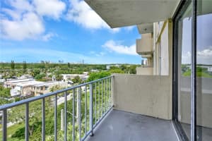 2350 NE 135th St APT 714, North Miami, FL 33181, Sold 01/30/25