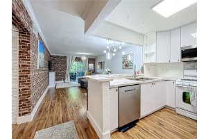 6715 N Kendall Dr APT 710, Pinecrest, FL 33156, Sold 11/15/24