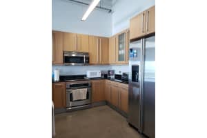 8101 Biscayne Blvd # R-708, Miami, FL 33138, Sold 12/17/24