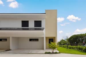 564 SW 7th St, Florida City, FL 33034, Sold 02/07/25