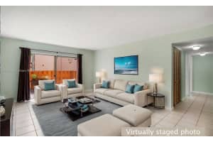 7205 Miami Lakes Dr APT B1, Miami Lakes, FL 33014, Sold 10/02/24