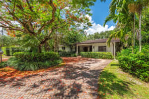 7620 SW 59th Ave, South Miami, FL 33143, Sold 10/09/24