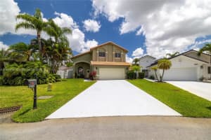 17643 SW 5th St, Pembroke Pines, FL 33029, Sold 02/24/25