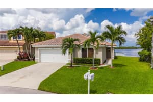2041 NW 182nd Terrace, Pembroke Pines, FL 33029, Sold 09/12/24