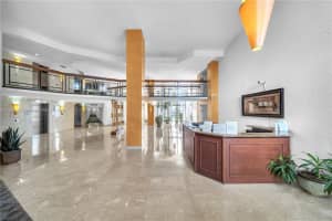 400 Leslie Dr APT 228, Hallandale Beach, FL 33009, Sold 04/10/25
