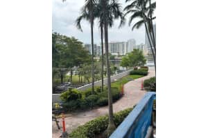 500 Three Islands Boulevard APT M22, Hallandale Beach, FL 33009, Sold 04/29/25