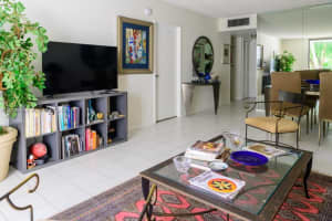 500 Three Islands Boulevard APT M22, Hallandale Beach, FL 33009, Sold 04/29/25