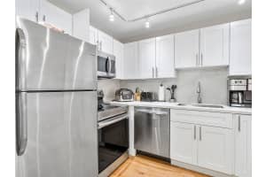 600 Parkview Dr #217, Hallandale Beach, FL 33009, Sold 10/01/24