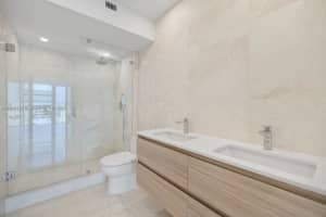 900 Bay Dr Apt 605, Miami Beach, FL 33141, Sold 02/20/25