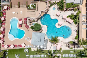 5225 Collins Ave, Miami, FL 33140, Sold 10/10/24