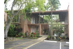 10832 N Kendall Dr U-4, Miami, FL 33176, Sold 01/02/25