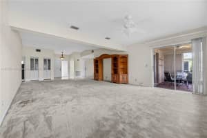 10519 NW 71st St, Tamarac, FL 33321, Sold 10/01/24