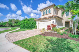 235 SW 113th Ln, Pembroke Pines, FL 33025, Sold 09/30/24