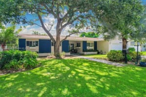 15840 SW 84th Ave, Palmetto Bay, FL 33157, Sold 09/27/24