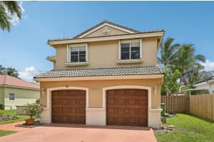 19102 NW 23rd Ct, Pembroke Pines, FL 33029, Sold 10/09/24