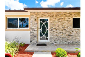 11520 SW 182nd Terrace, Miami, FL 33157, Sold 10/04/24