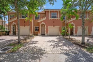 15244 SW 31st St, Miami, FL 33185, Sold 09/30/24