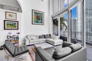 690 SW 1st Ct APT 3102, Miami, FL 33130, Sold 02/03/25