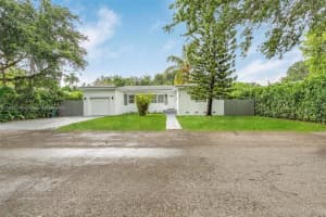 859 NE 115th St, Biscayne Park, FL 33161, Sold 09/25/24