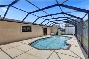 16910 SW 107th Ct, Miami, FL 33157, Sold 10/29/24