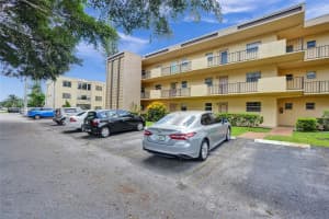 100 Ashbury Rd APT 103, Hollywood, FL 33024, Sold 10/31/24