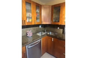 921 NE 24th Ave #99, Hallandale Beach, FL 33009, Sold 12/17/24