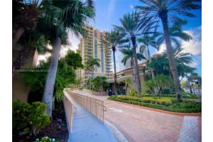 2080 S Ocean Dr APT 701, Hallandale Beach, FL 33009, Sold 08/05/25