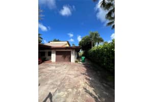 14833 S Spur Dr, Miami, FL 33161, Sold 09/25/24