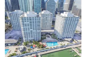 999 Brickell Bay Dr, Miami, FL 33131, Sold 09/30/24
