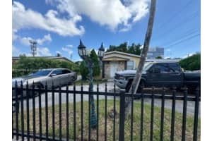 10670 SW 4th St, Miami, FL 33174, Sold 02/28/25