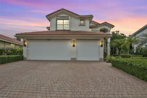 4703 Sw 176th Ter, Miramar