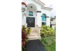 854 NW 132nd Ct, Miami, FL 33182, Sold 01/30/25