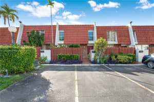 13957 SW 84th St, Miami, FL 33183, Sold 10/28/24