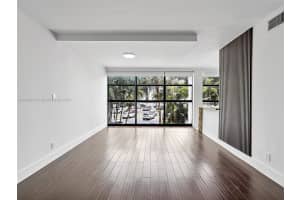 600 Parkview Dr, Hallandale Beach, FL 33009, Sold 09/20/24