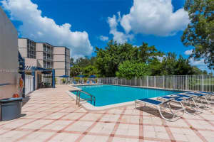 7035 NW 186th St, Hialeah, FL 33015, Sold 09/20/24