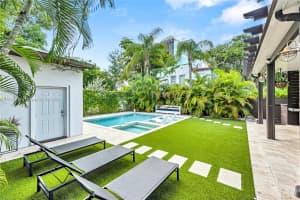 230 SW 21st Rd, Miami, FL 33129, Sold 09/12/24