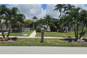 9371 Nassau Dr, Cutler Bay, FL 33189, Sold 10/08/24