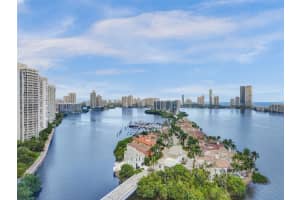 4000 Island Blvd 2006, Aventura