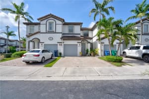 11474 NW 77th St, Doral, FL 33178, Sold 09/17/24